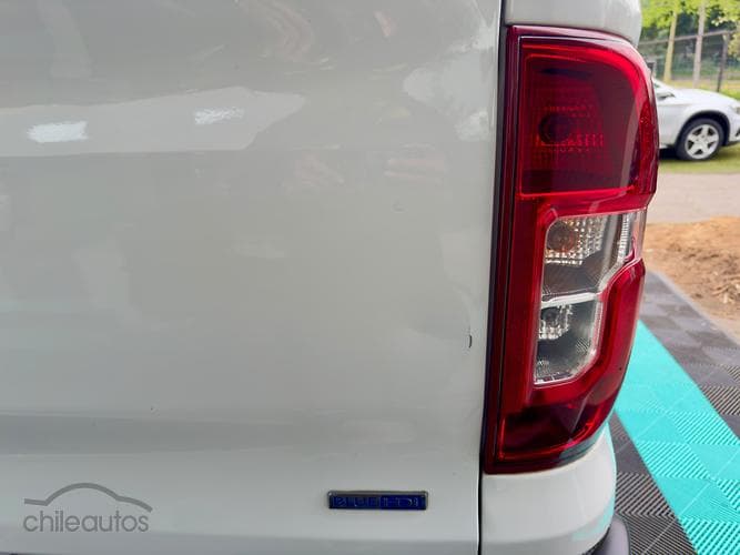 Peugeot Landtrek 7