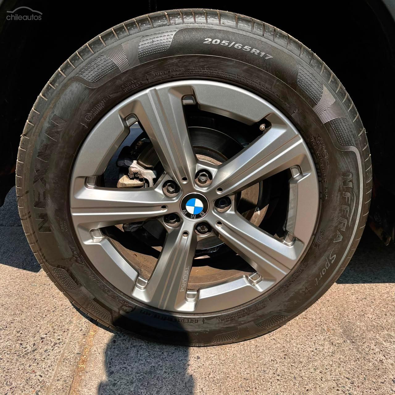 BMW X1 21