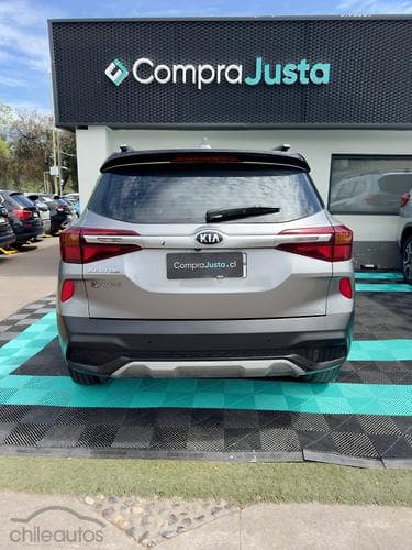 Kia Seltos 6