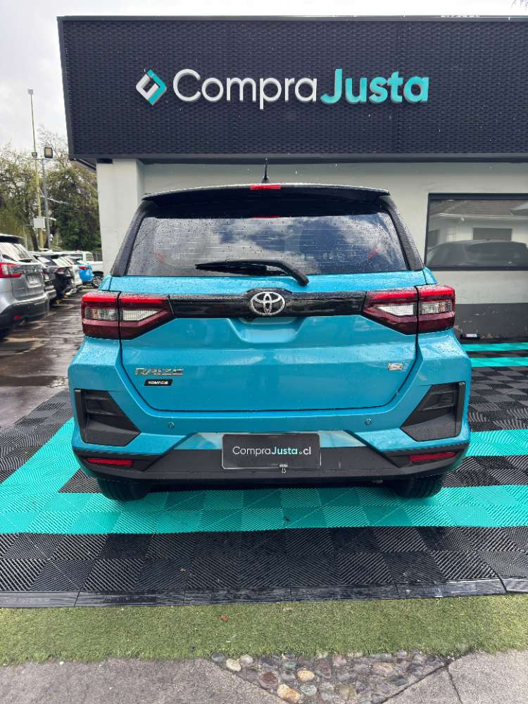 Toyota Raize 8