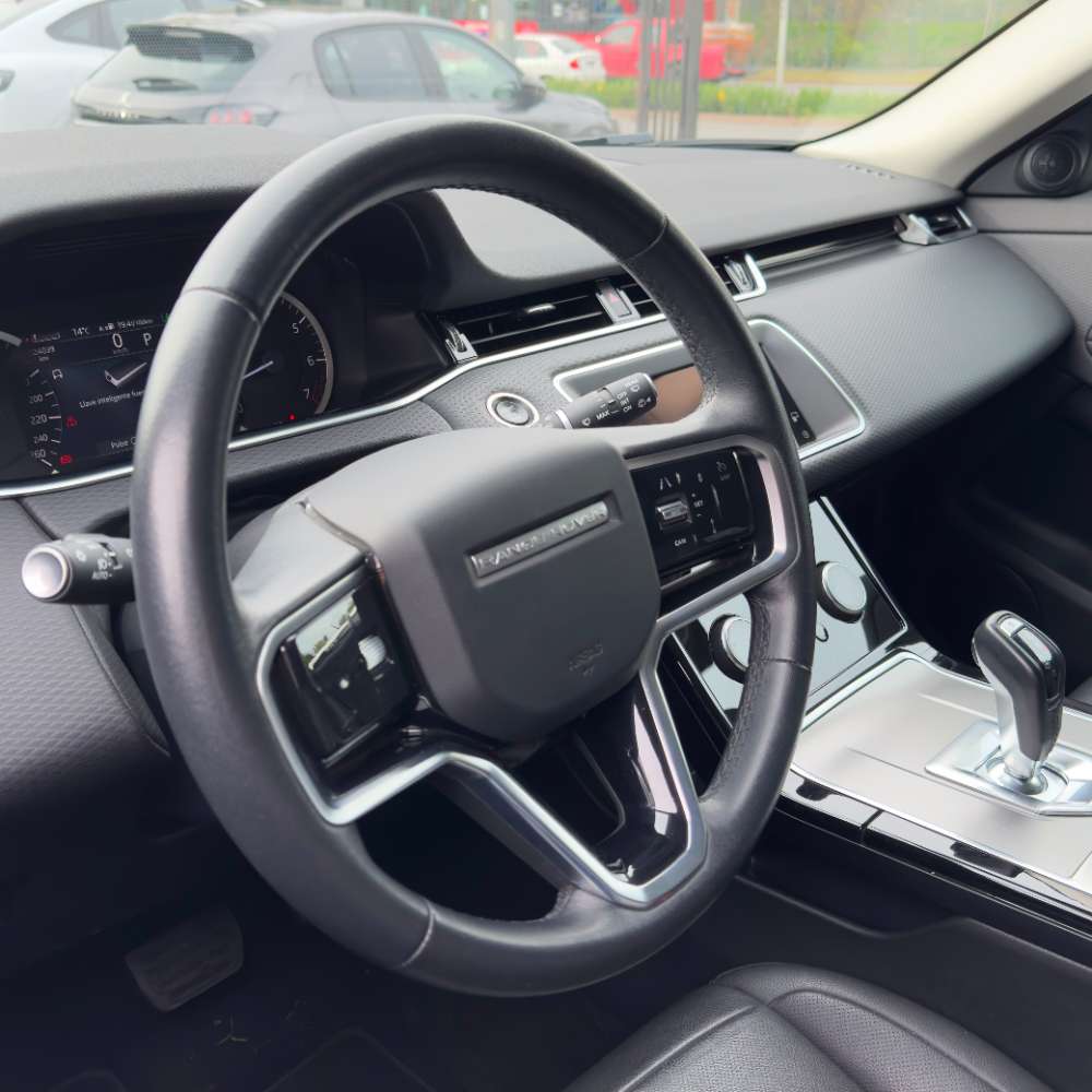 Land Rover Evoque 17