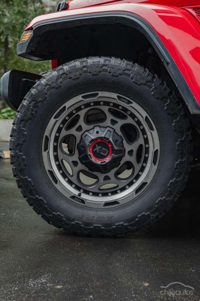 Jeep Gladiator 14