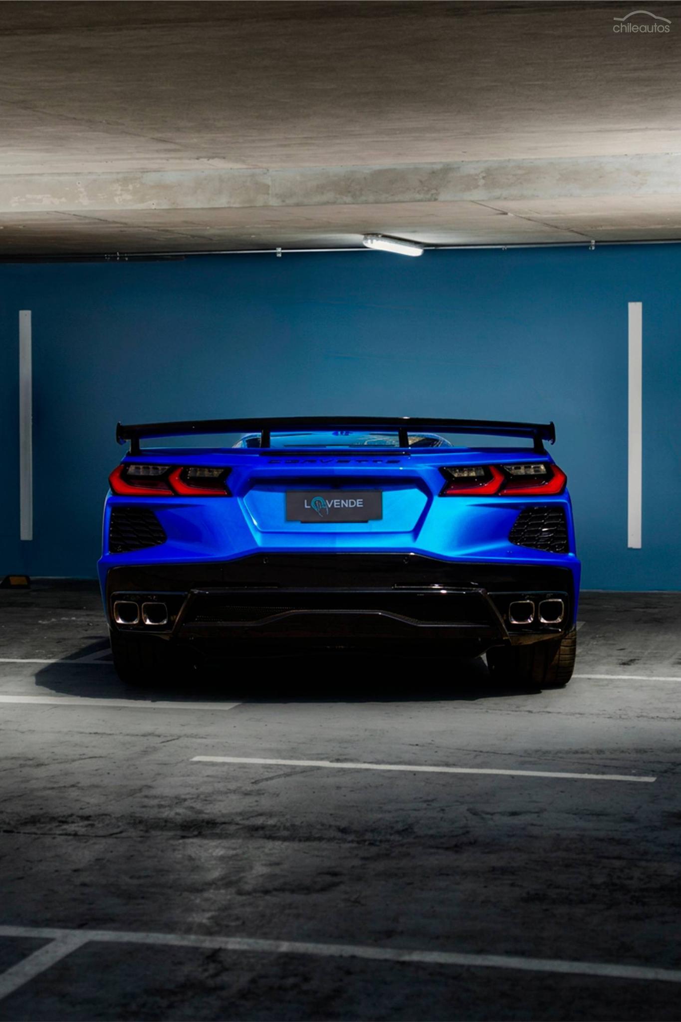 Chevrolet Corvette 4