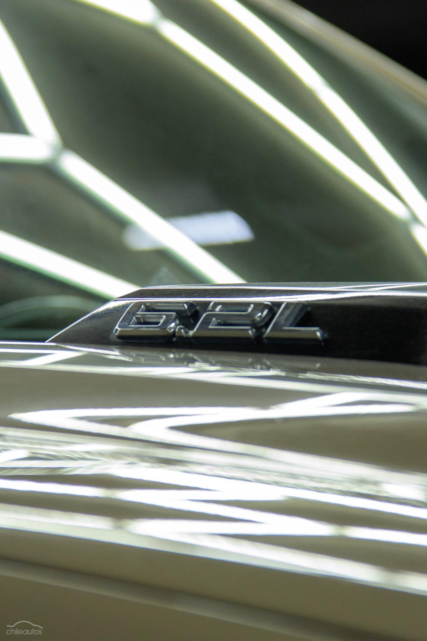 Chevrolet Silverado 12
