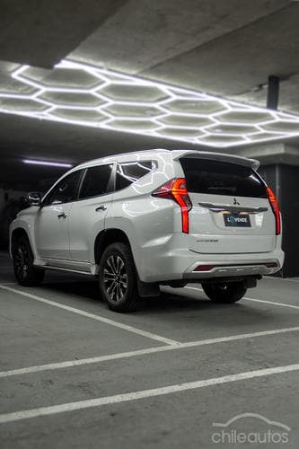 Mitsubishi Montero Sport 3