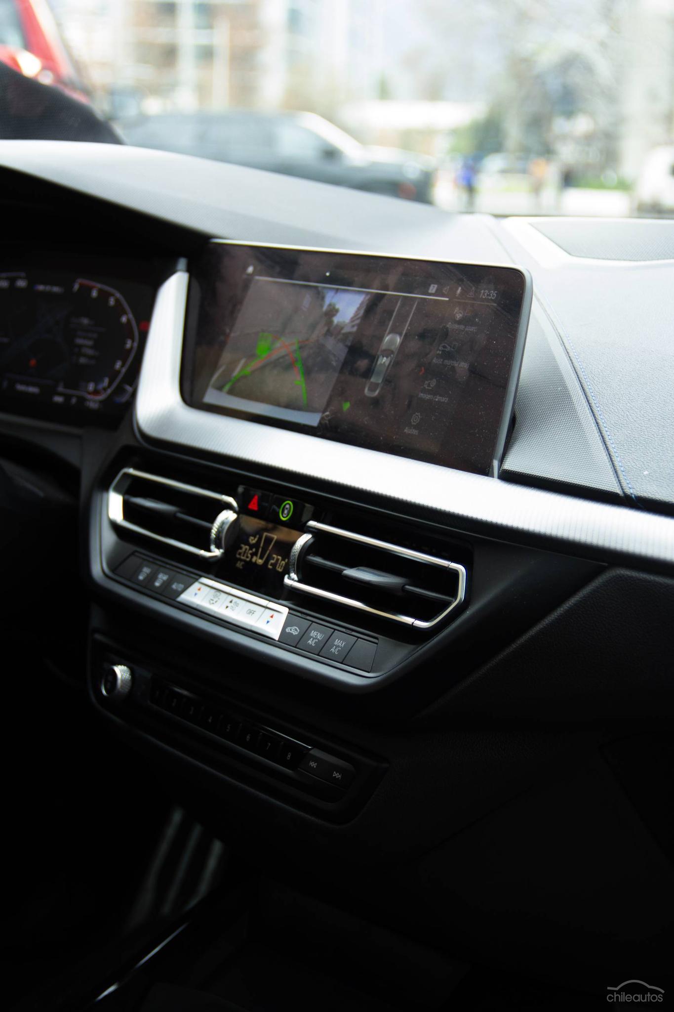 BMW 235 9