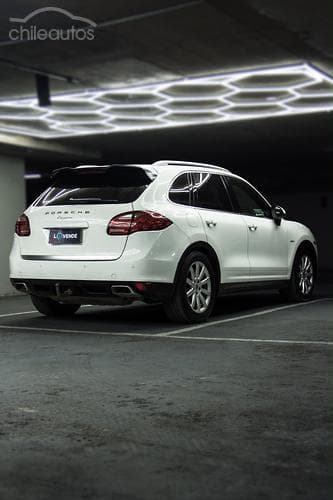 Porsche Cayenne 4