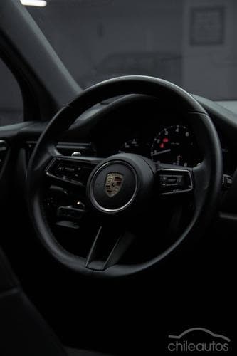 Porsche Macan 10