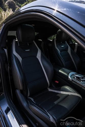 Mercedes-Benz C 63 S Amg 13