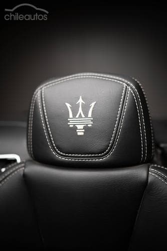 Maserati Grancabrio 13