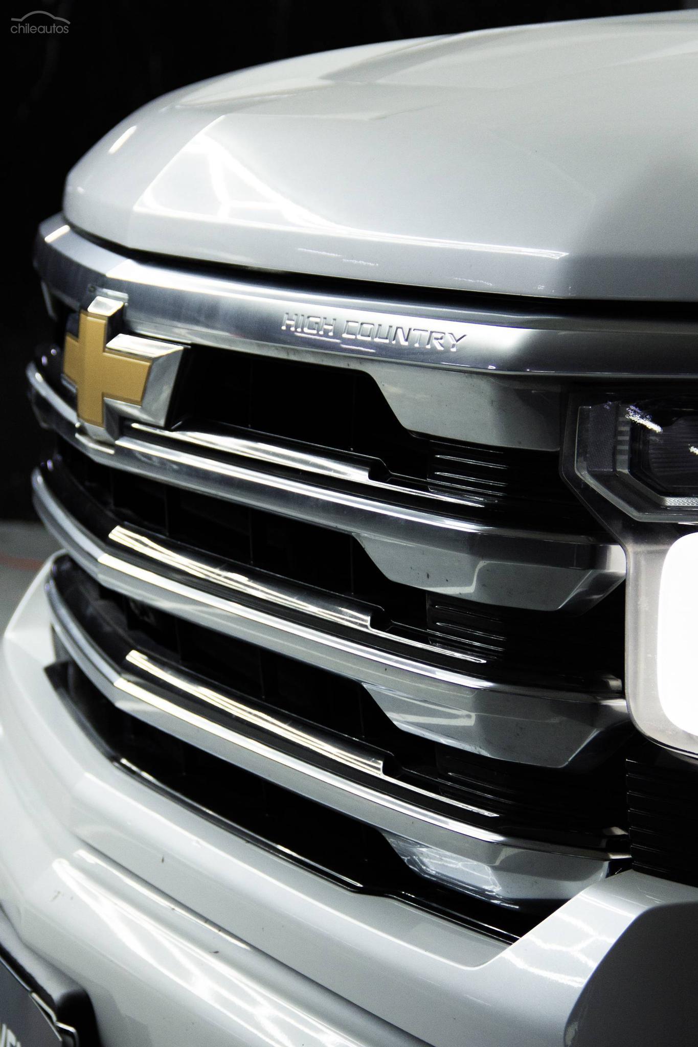 Chevrolet Silverado 17
