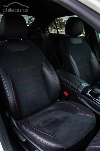 Mercedes-Benz A 250 10