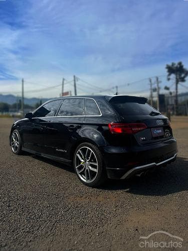 Audi S3 10
