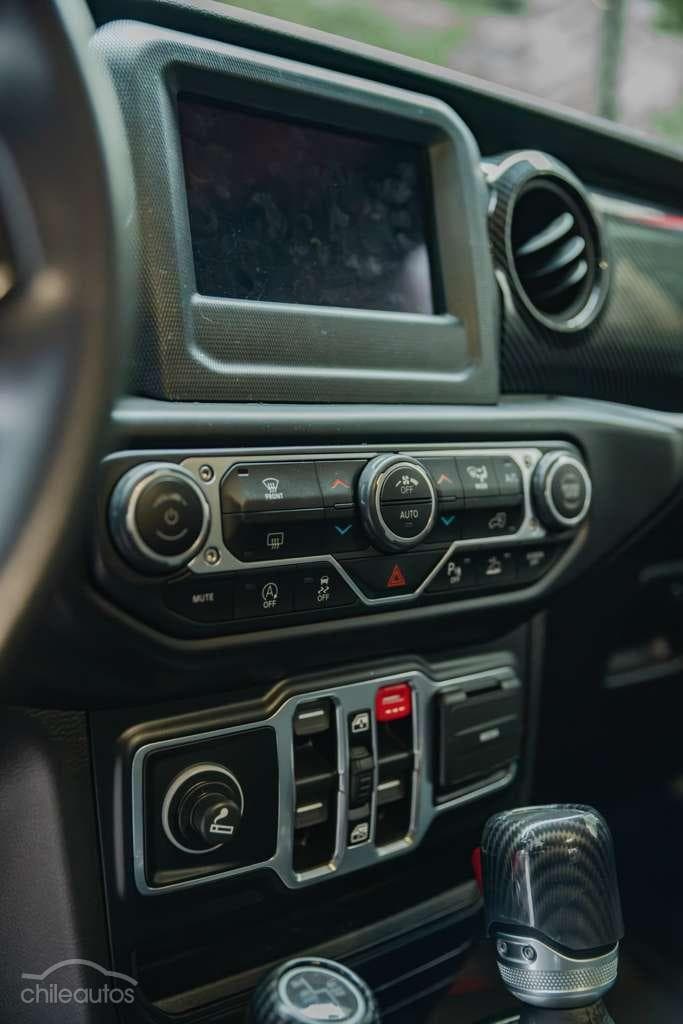 Jeep Gladiator 10