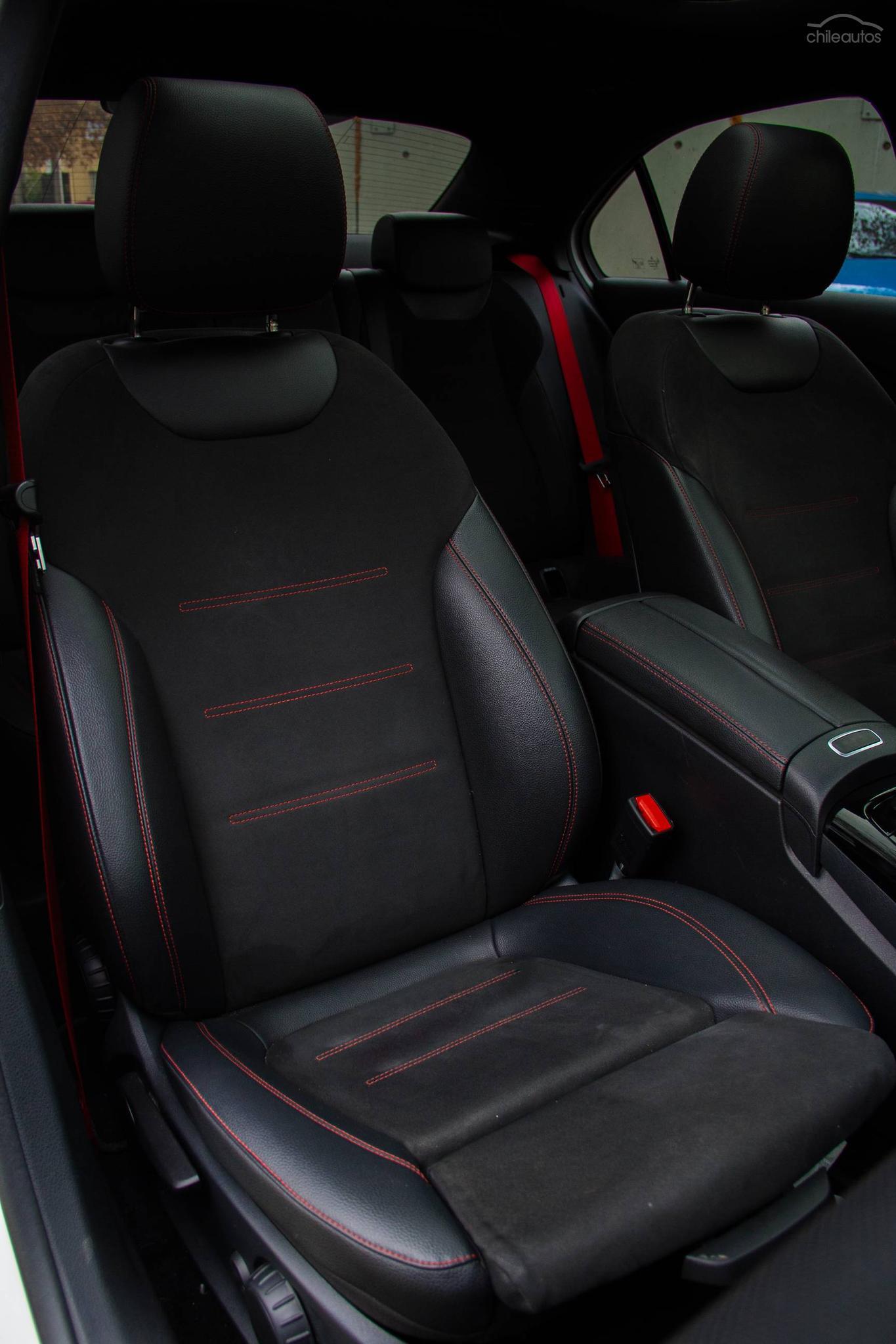 Mercedes-Benz A 35 Amg 14