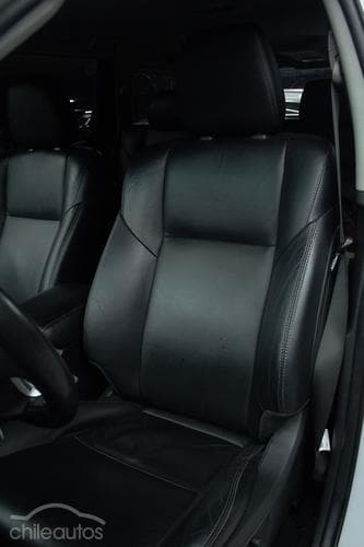Mitsubishi Montero Sport 17