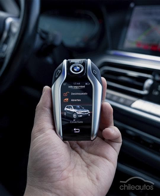 BMW X5 8