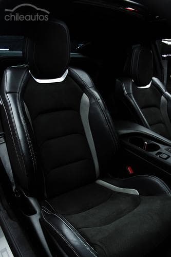 Chevrolet Camaro 12