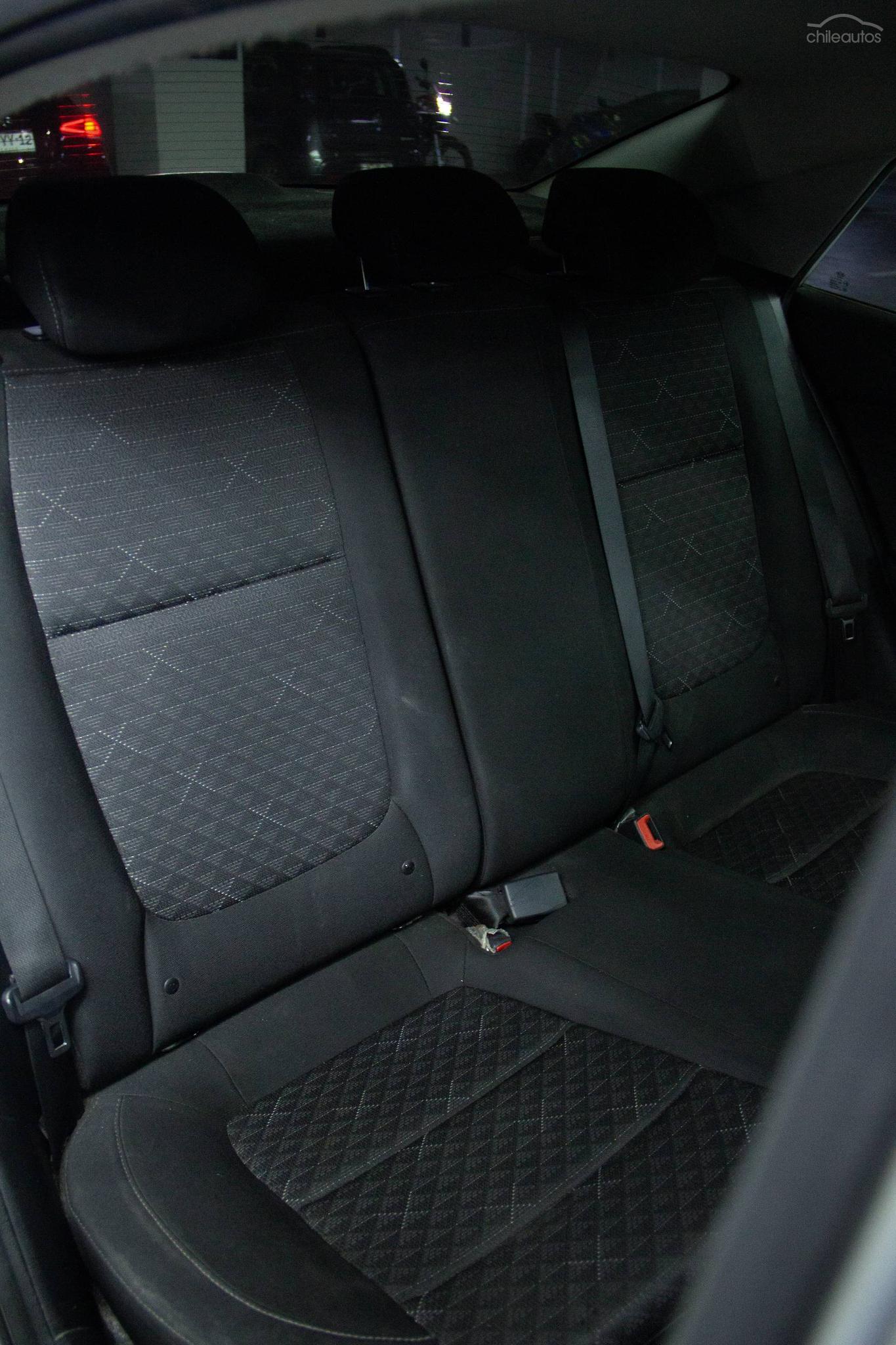 Kia Soluto 11