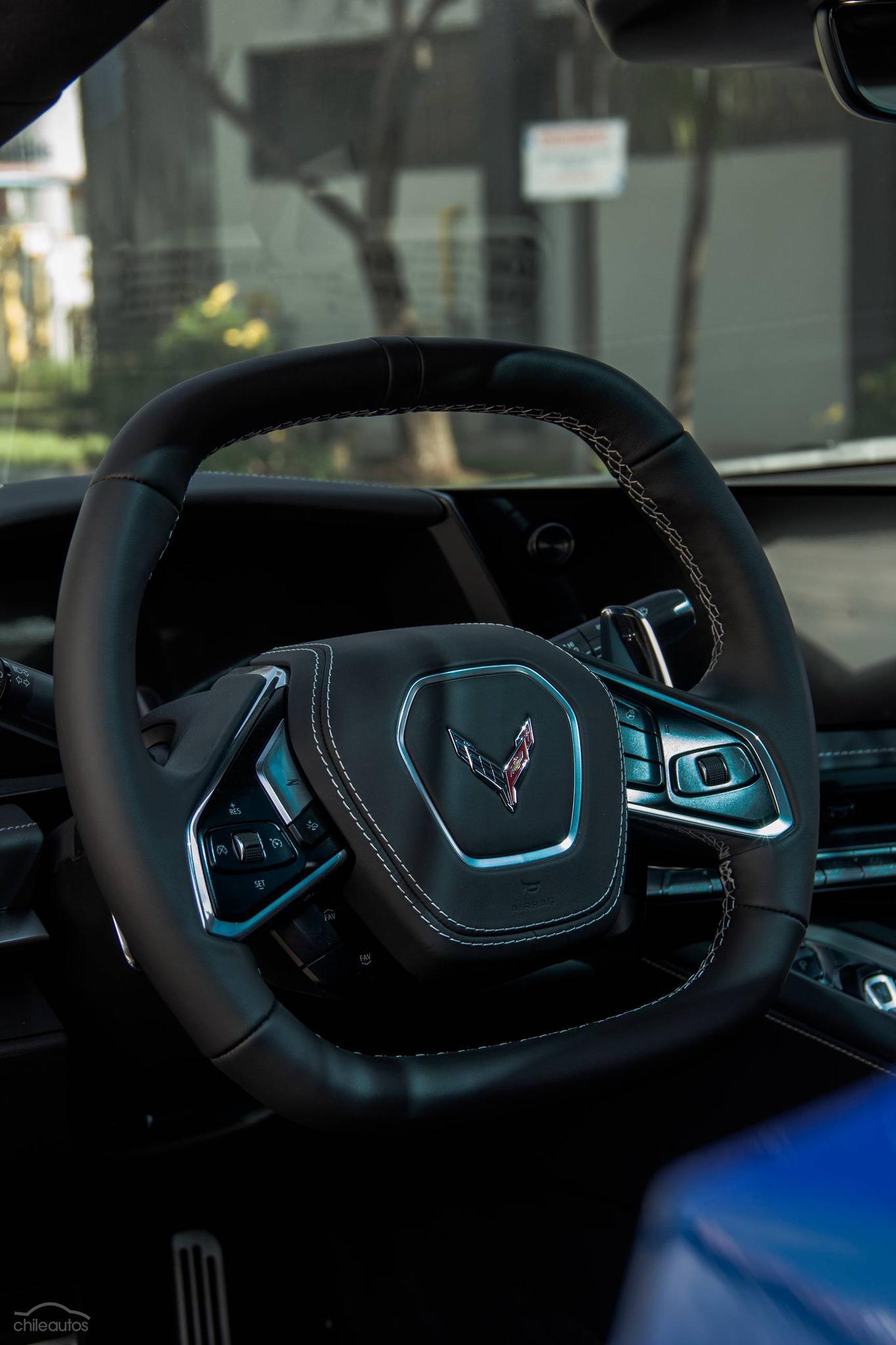 Chevrolet Corvette 15