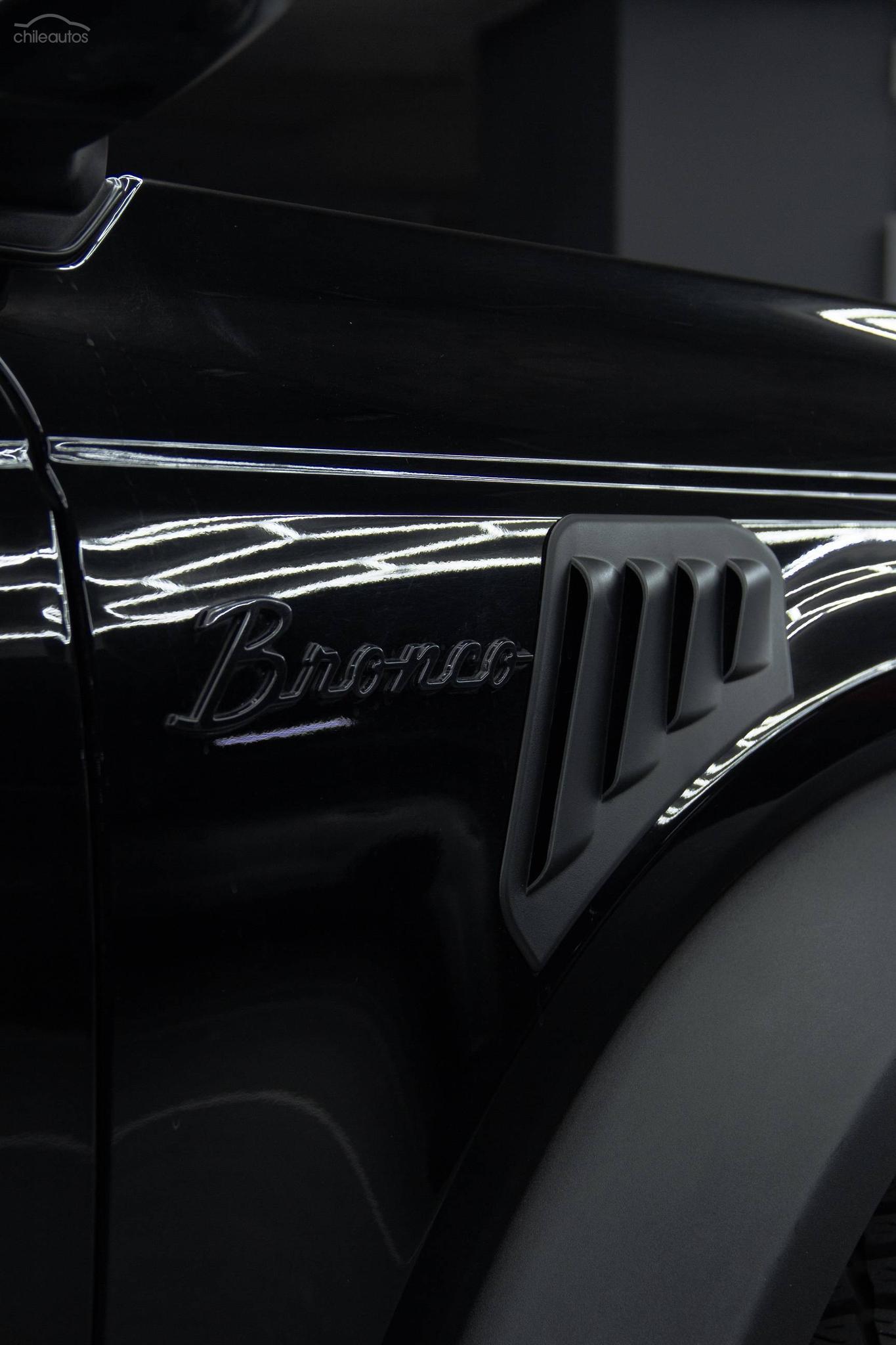 Ford Bronco 7