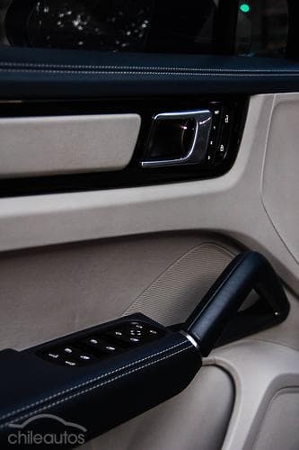 Porsche Cayenne 19