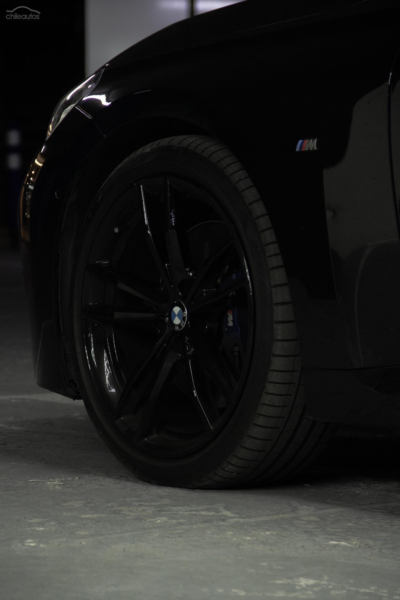 BMW M240 8