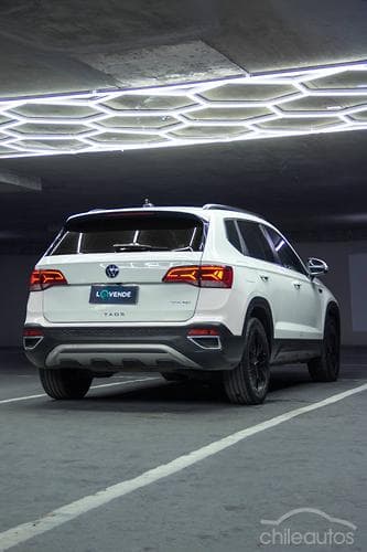 Volkswagen Taos 5