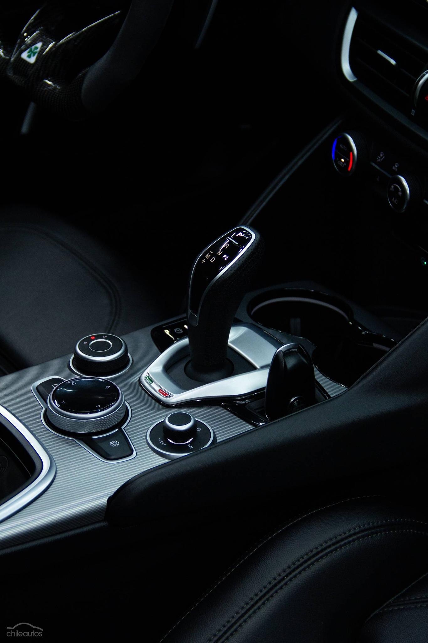 Alfa Romeo Giulia 18