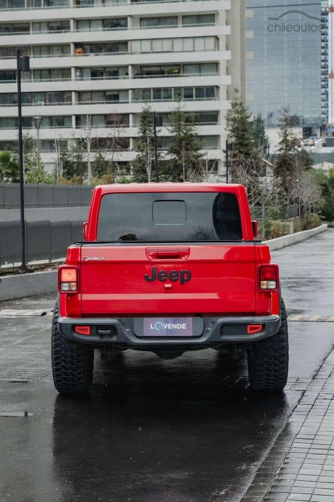 Jeep Gladiator 8