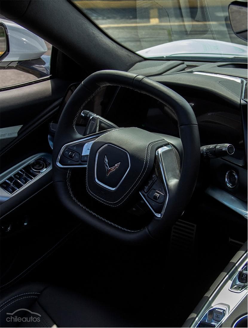 Chevrolet Corvette 16