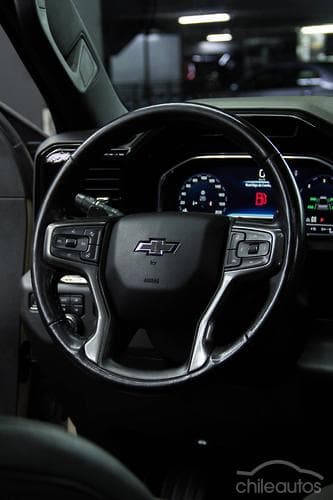 Chevrolet Silverado 20
