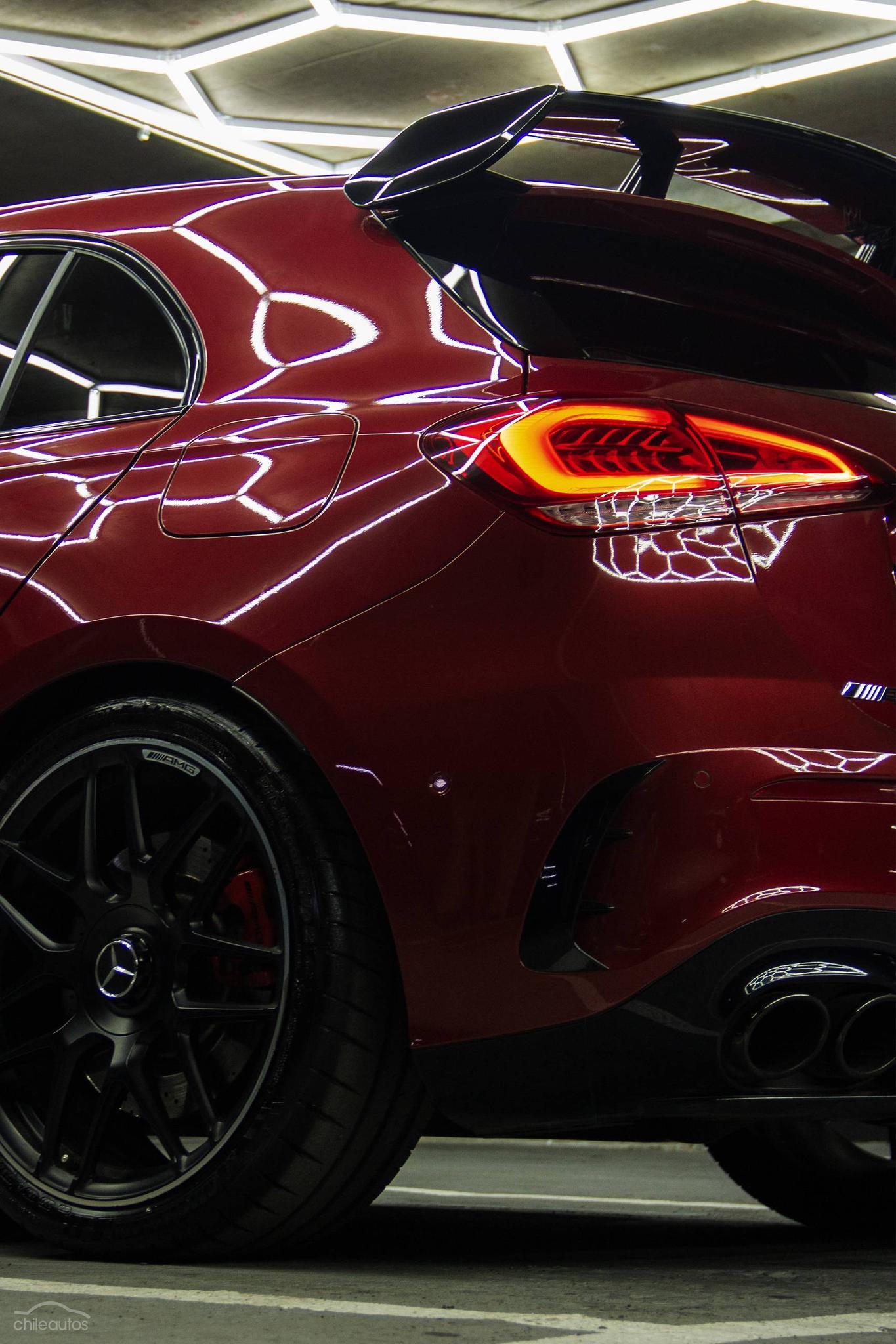 Mercedes-Benz A 45 S Amg 9