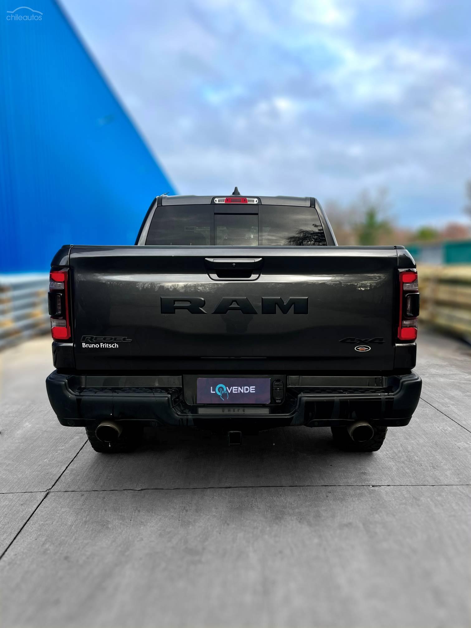 Dodge Ram 1500 3