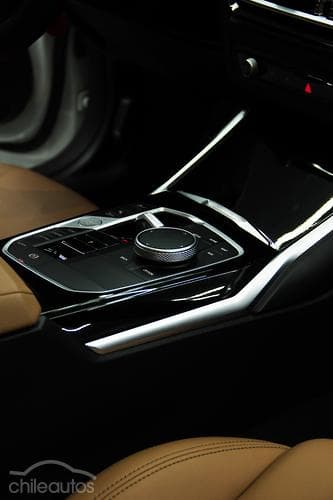 BMW M240 10