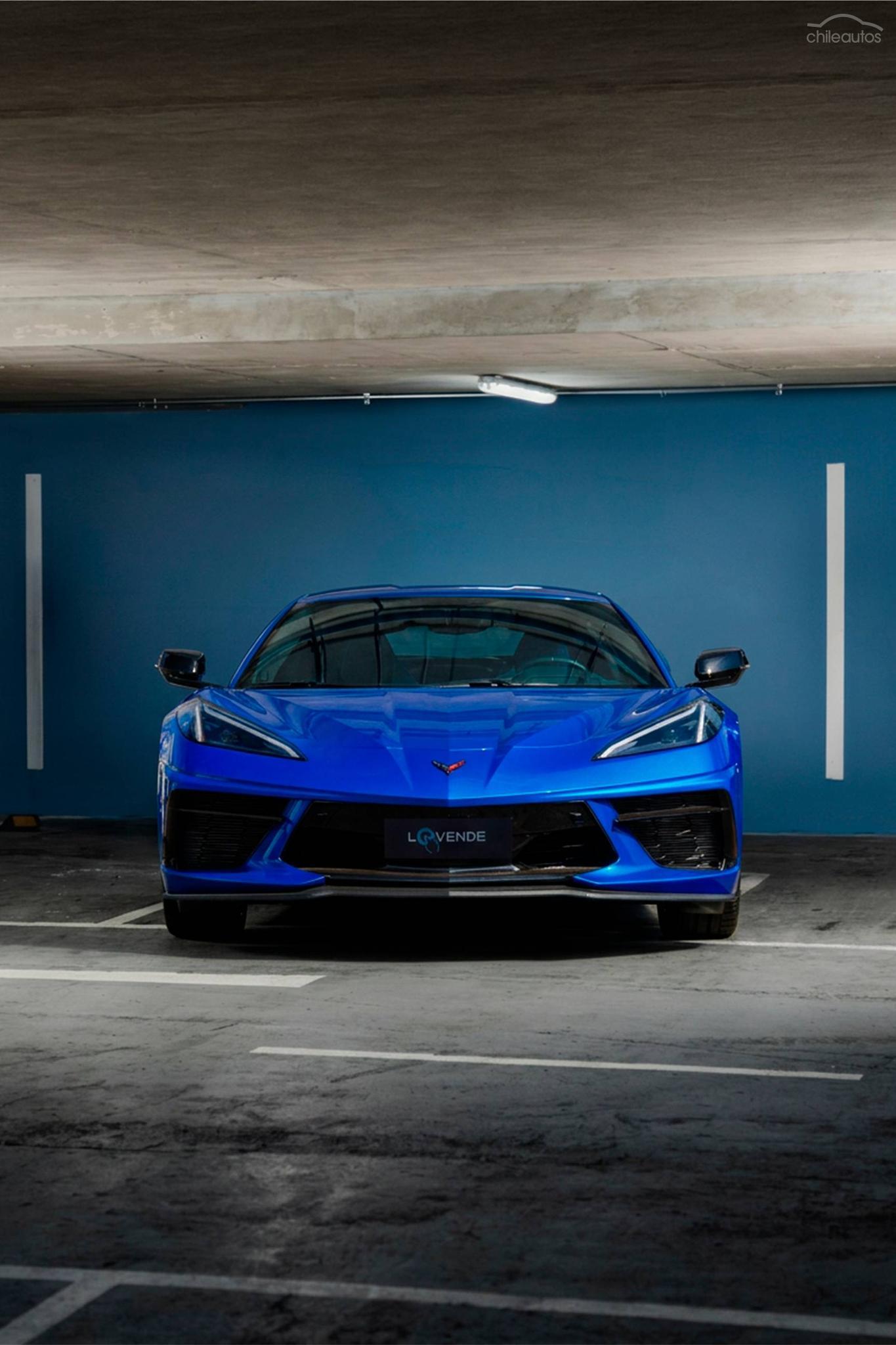 Chevrolet Corvette 2