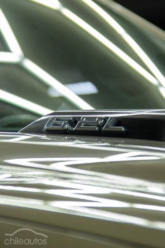 Chevrolet Silverado 12