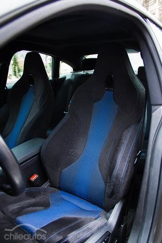 BMW 235 11
