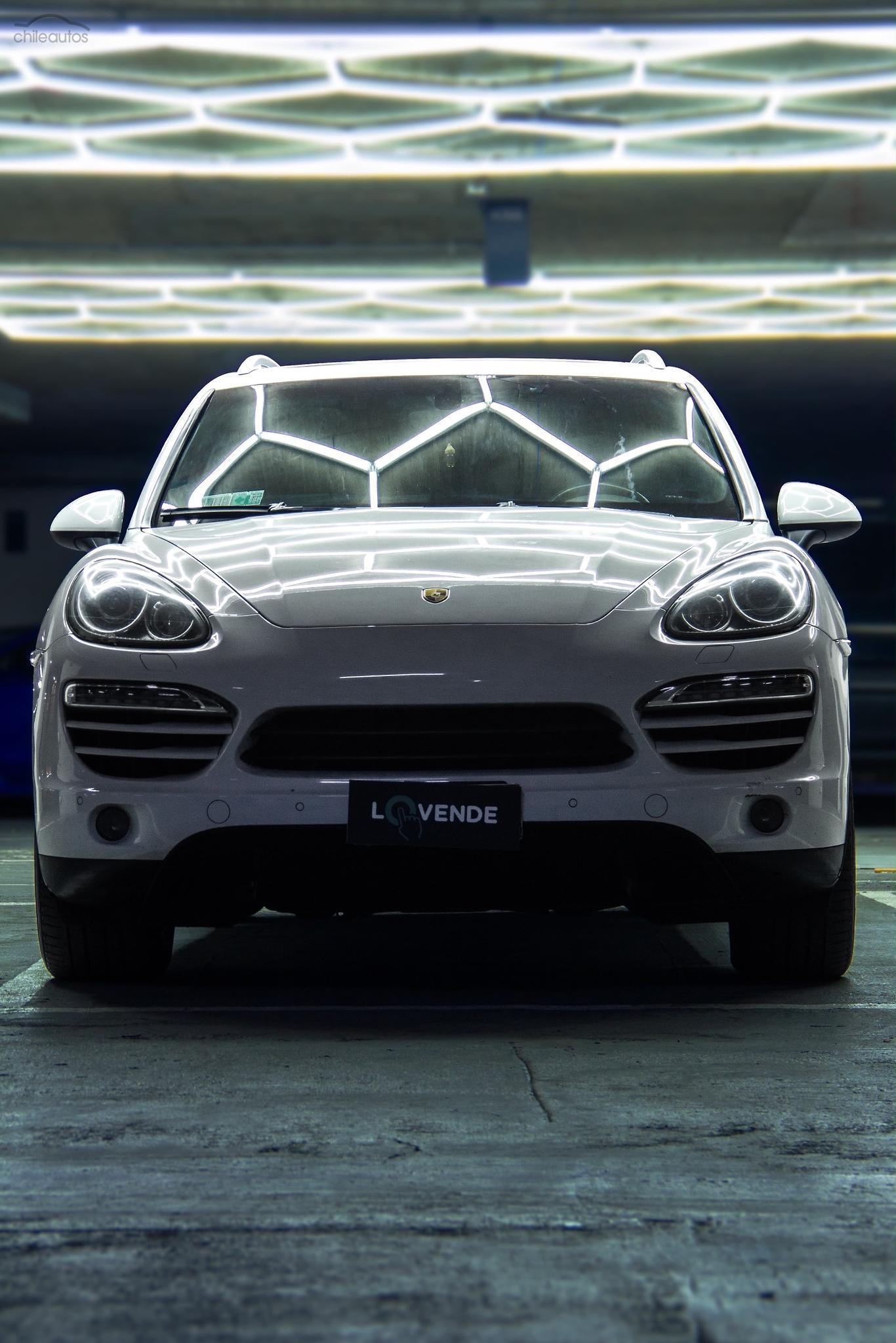 Porsche Cayenne 2