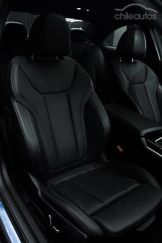 BMW M240 9