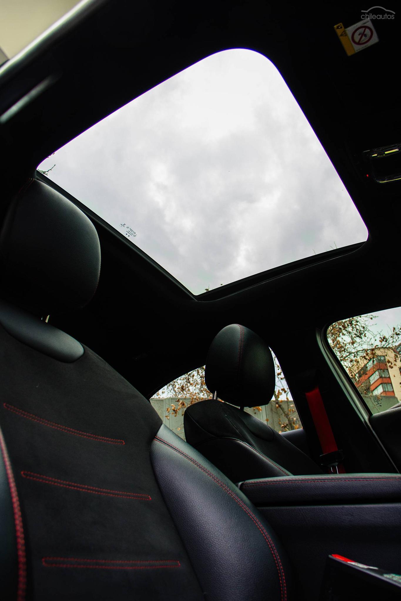 Mercedes-Benz A 35 Amg 18