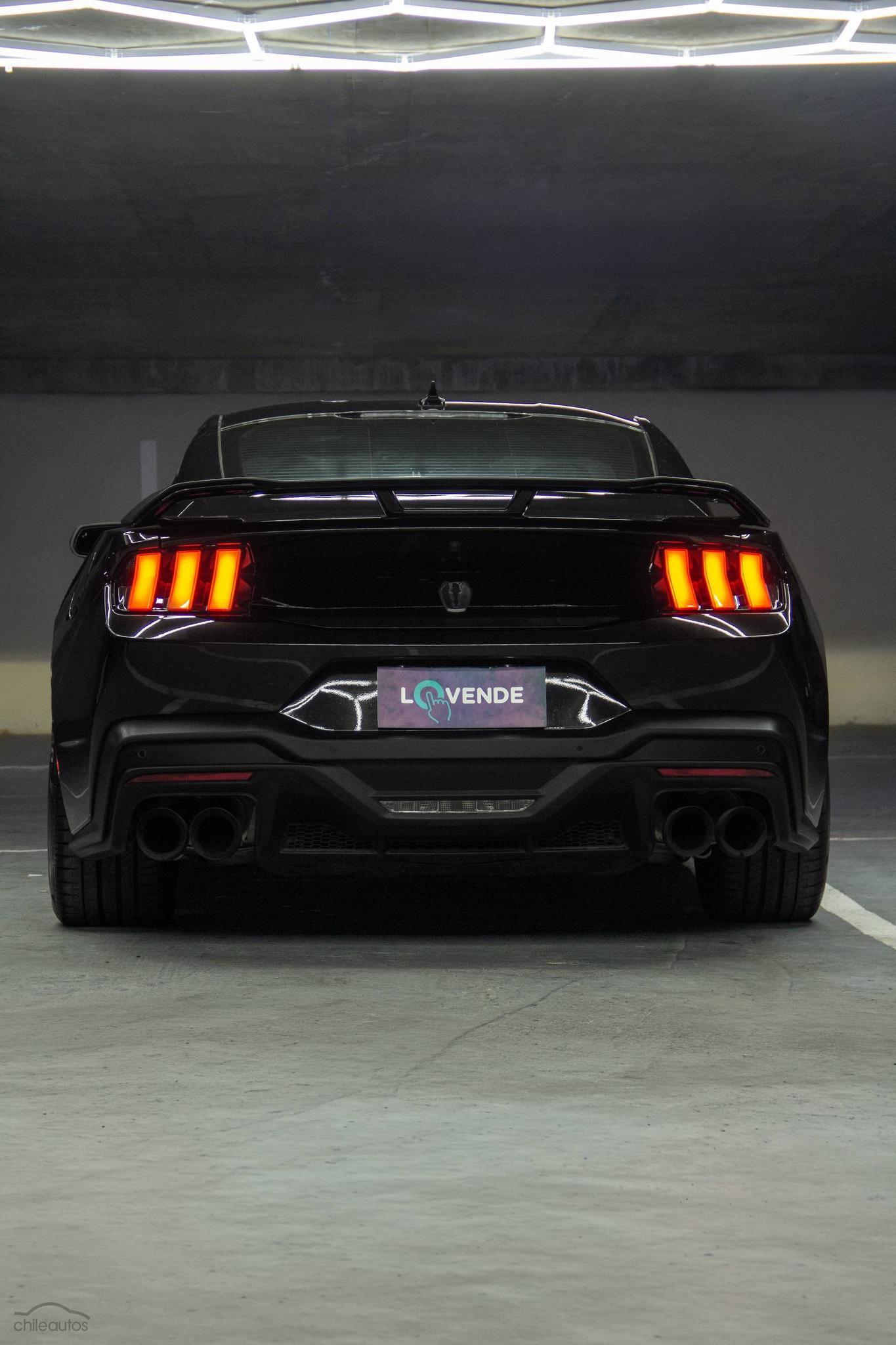 Ford Mustang 6