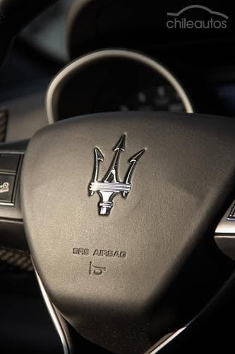 Maserati Levante 23