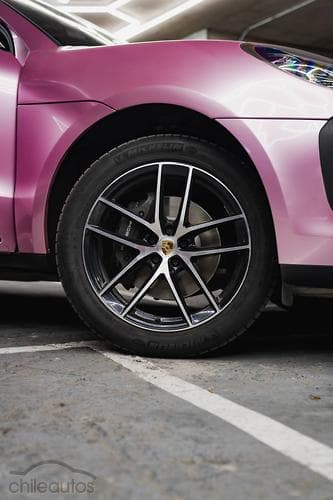 Porsche Macan 8