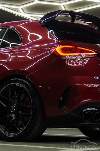 Mercedes-Benz A 45 S Amg 9