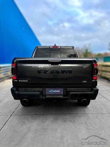 Dodge Ram 1500 3