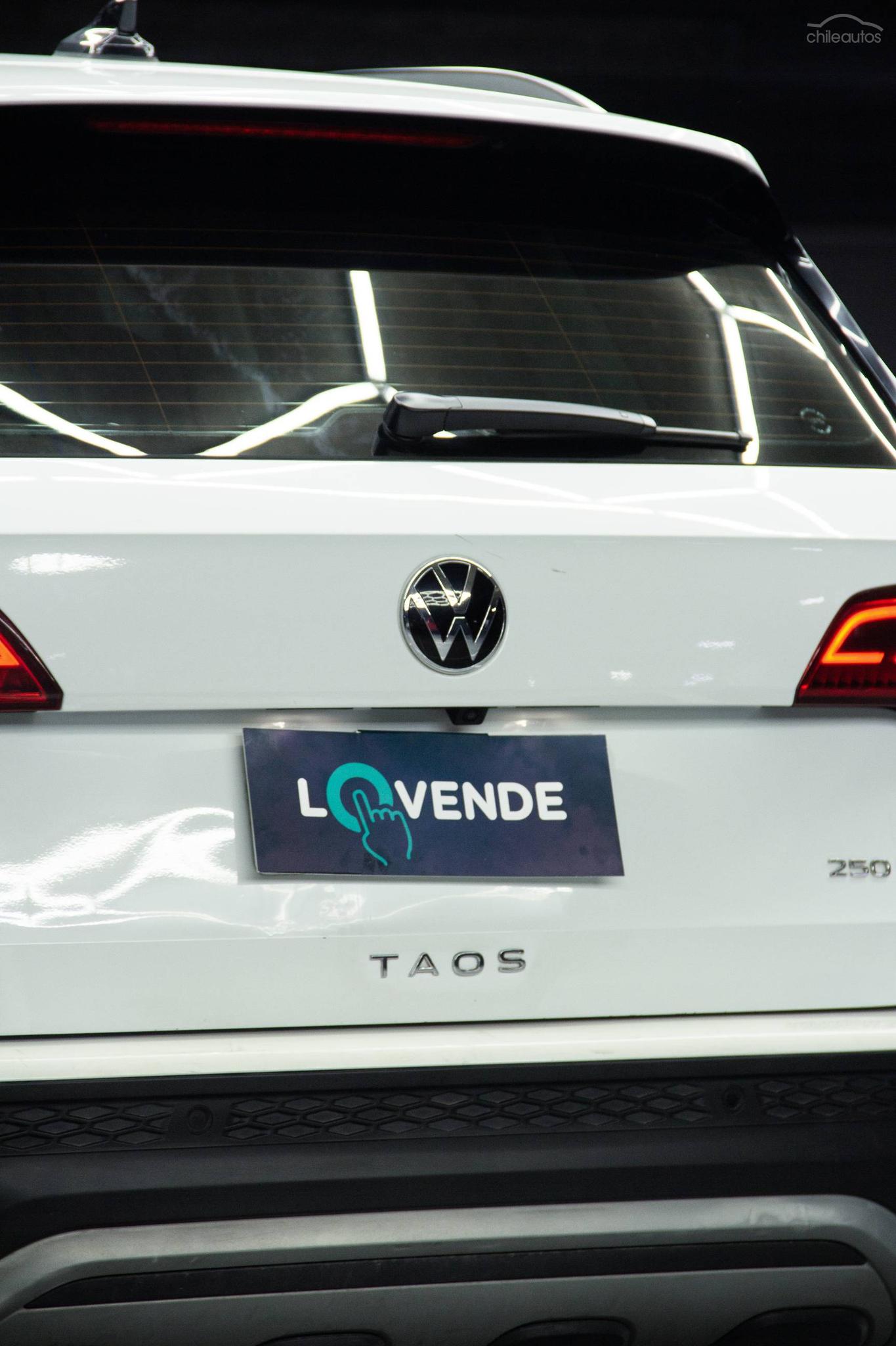 Volkswagen Taos 10