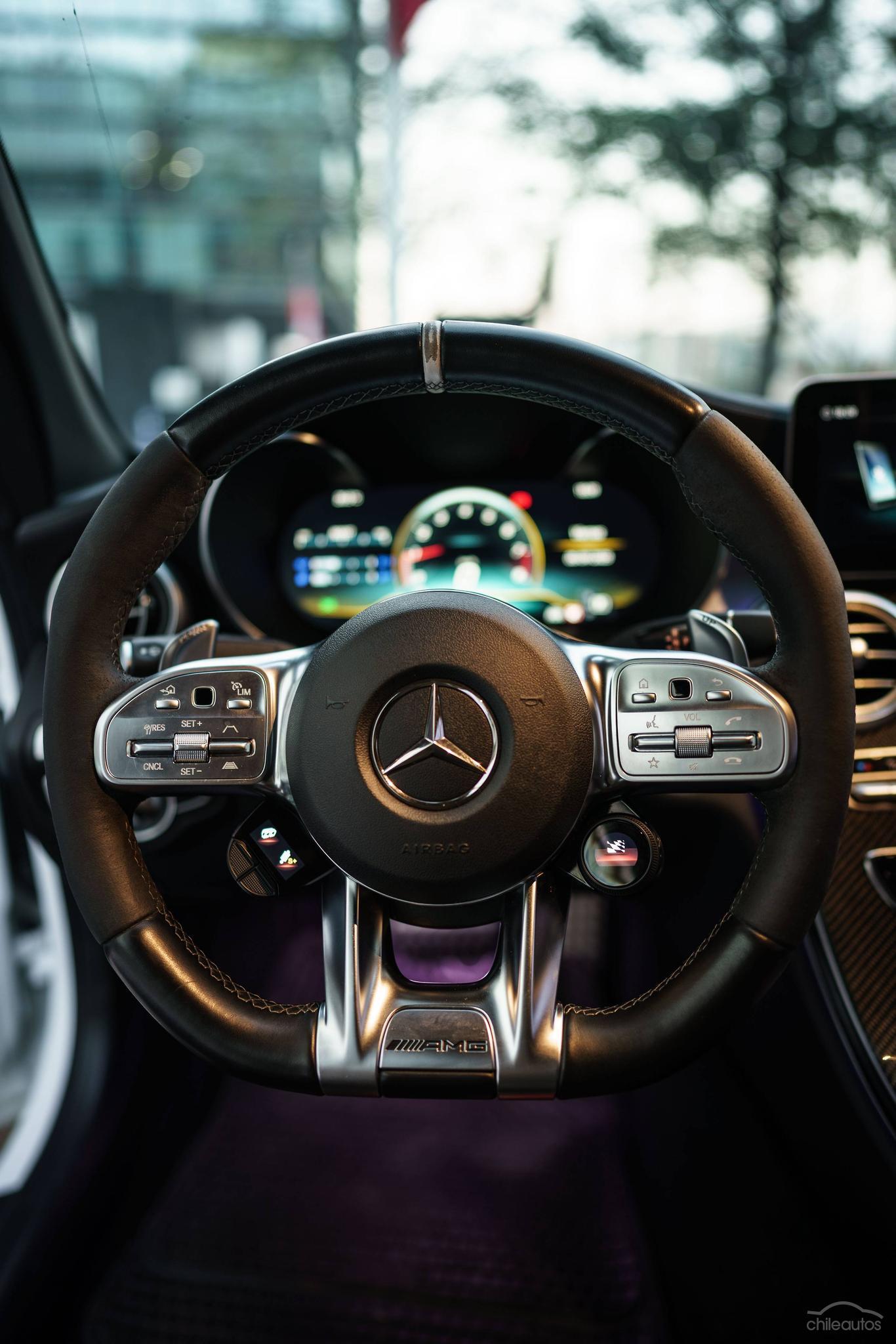 Mercedes-Benz C 63 Amg 22