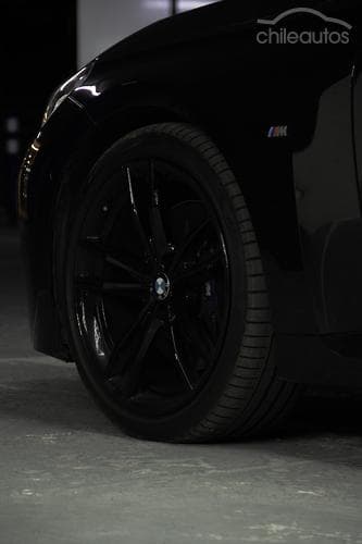 BMW M240 8