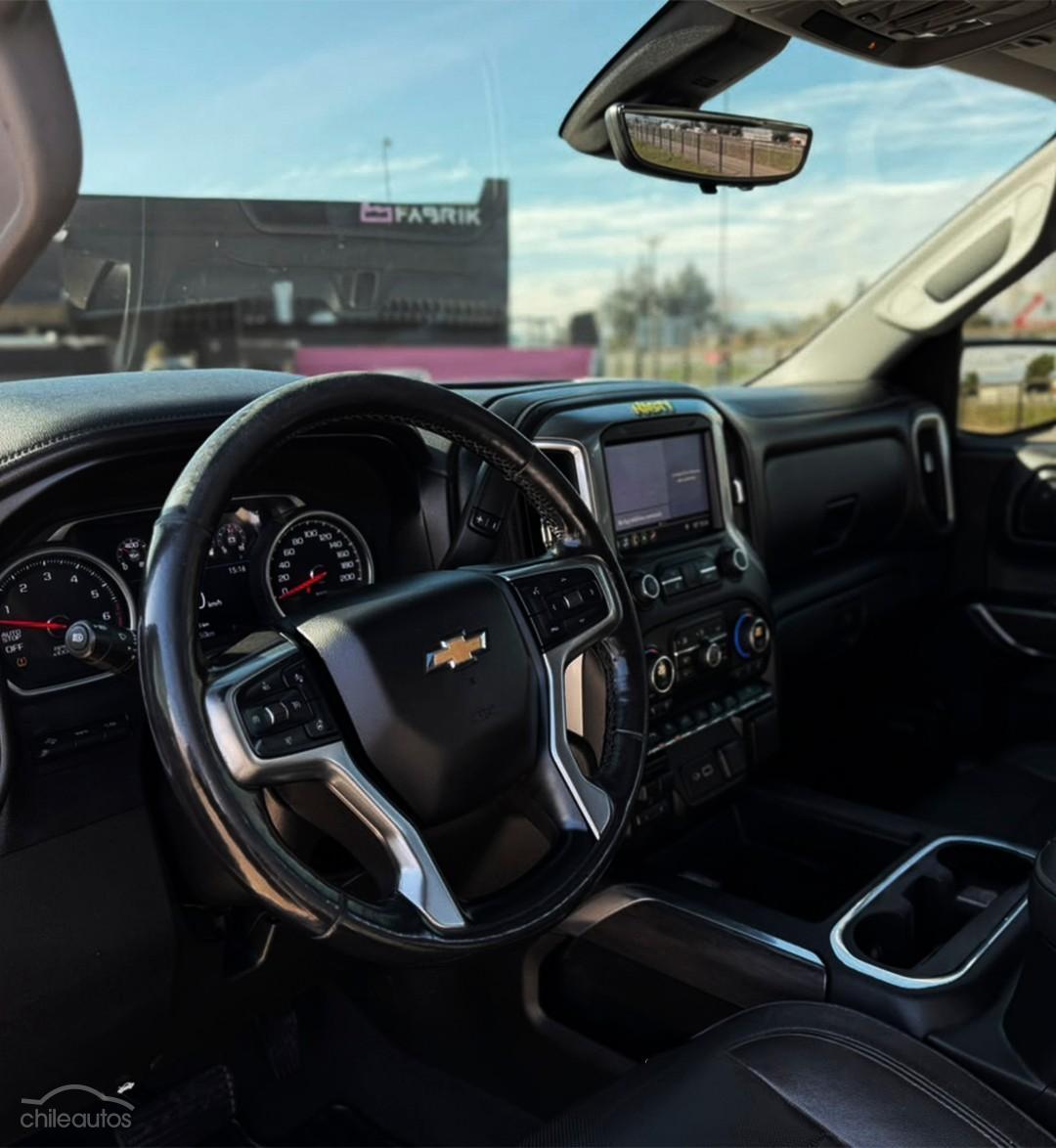 Chevrolet Silverado 8